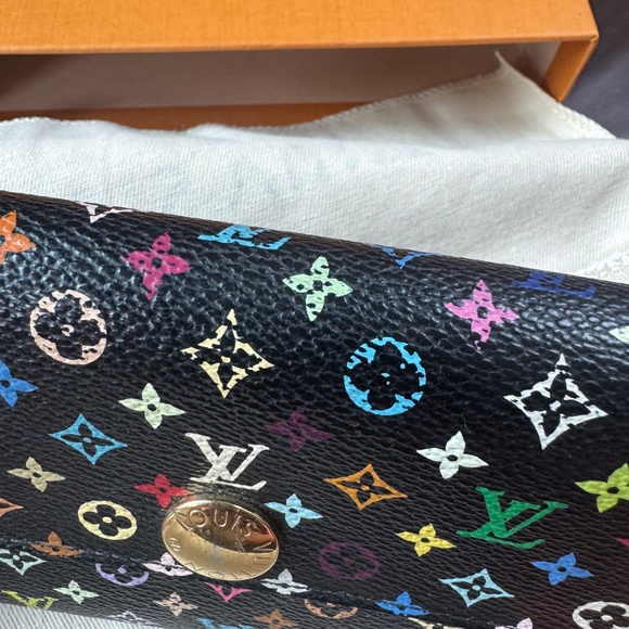 Louis Vuitton Monogram Multicolor Sarah Wallet - Picture 4 of 12